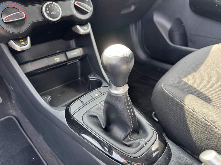 Kia Kia