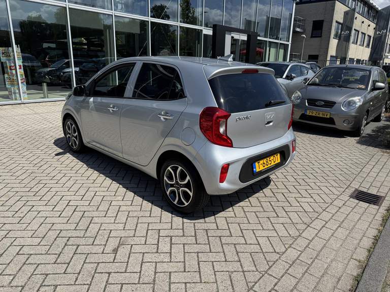 Kia Kia