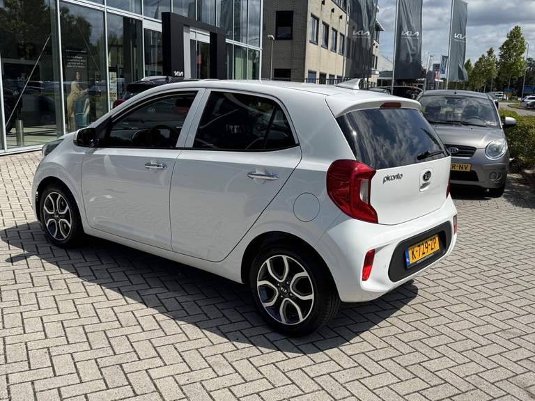 Kia Kia
