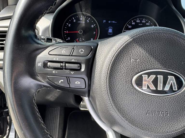 Kia Kia