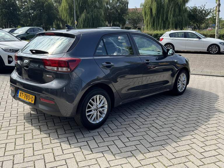 Kia Kia
