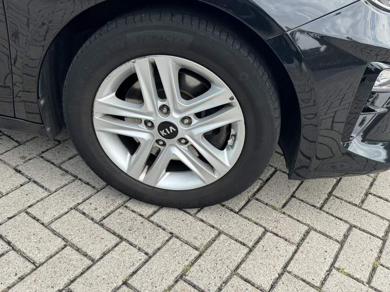 Kia Kia