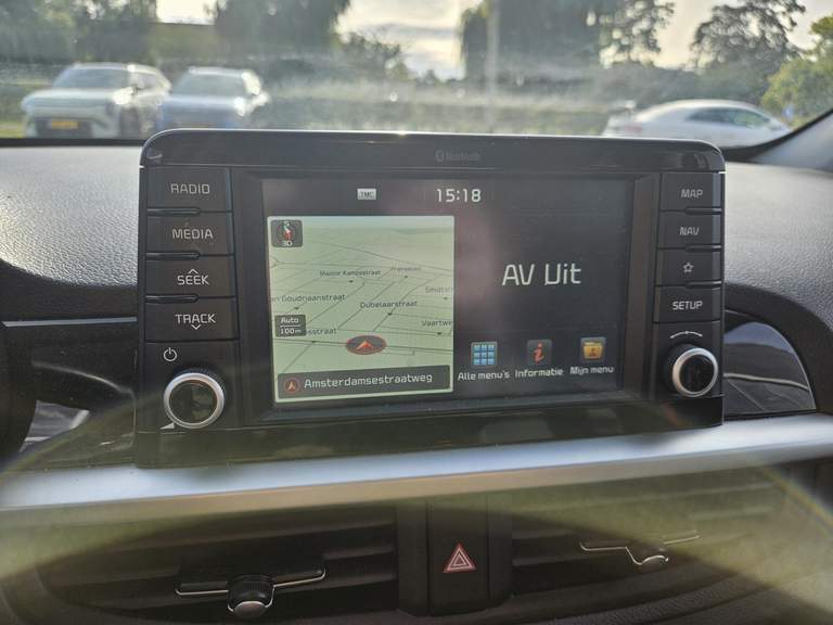 Kia Kia