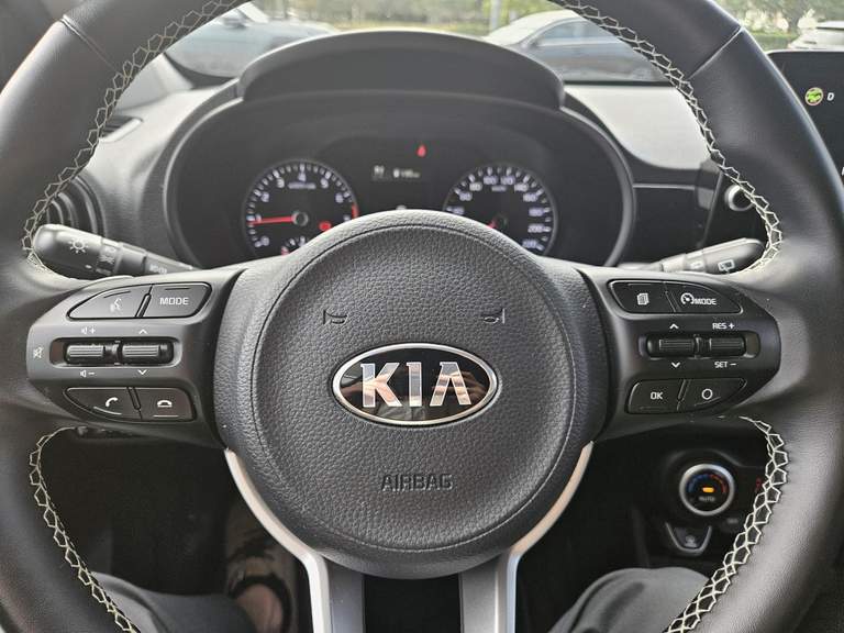 Kia Kia