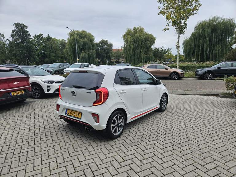 Kia Kia