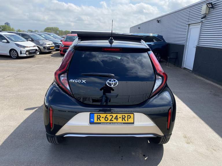 Toyota Toyota