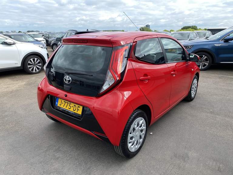 Toyota Toyota
