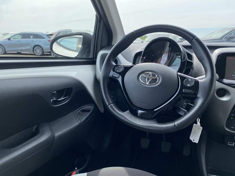 Toyota Toyota
