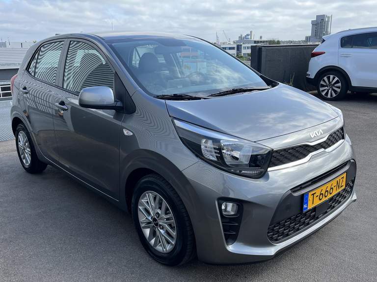 Kia Kia