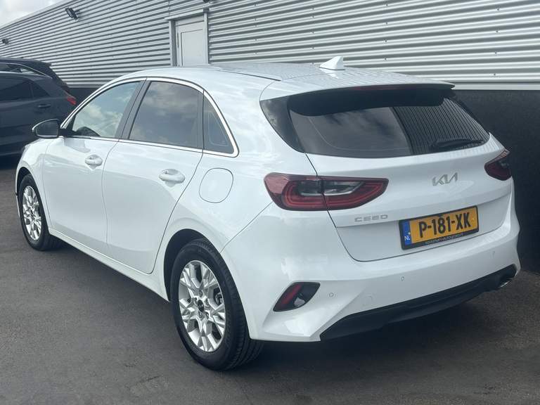 Kia Kia