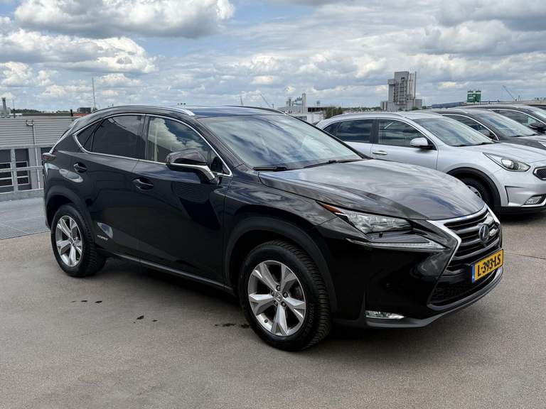 Lexus Lexus