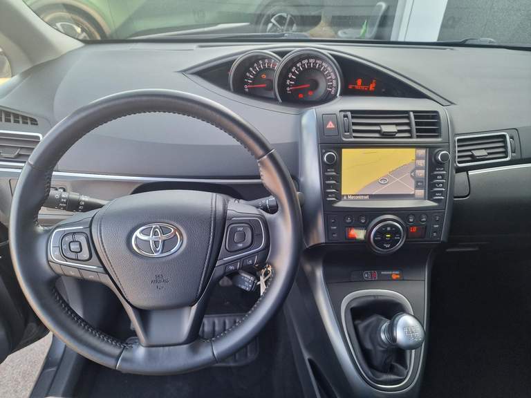 Toyota Toyota