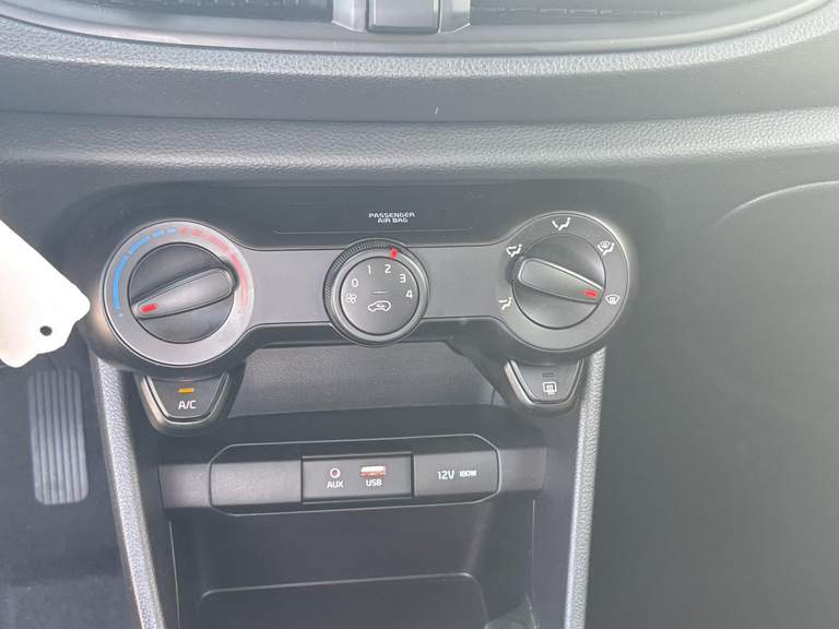 Kia Kia