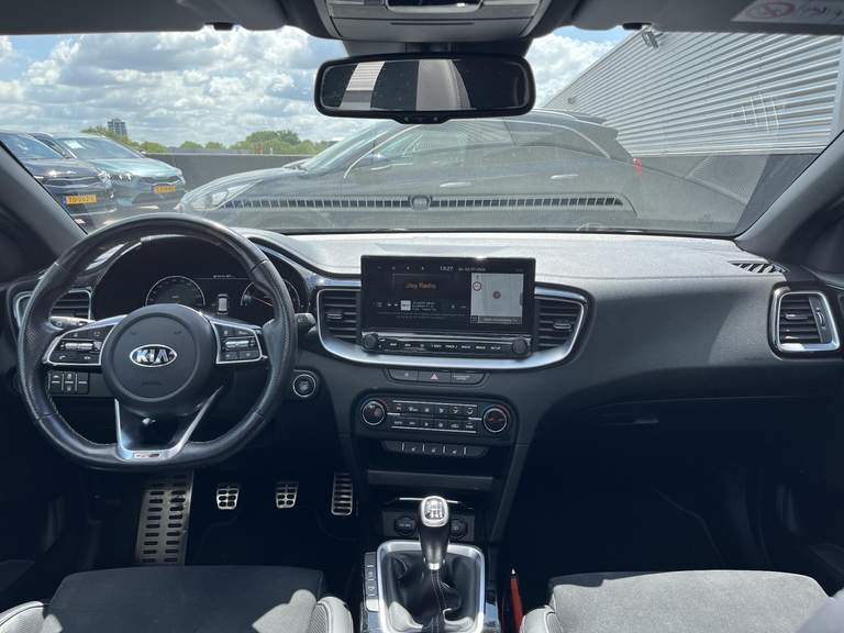 Kia Kia