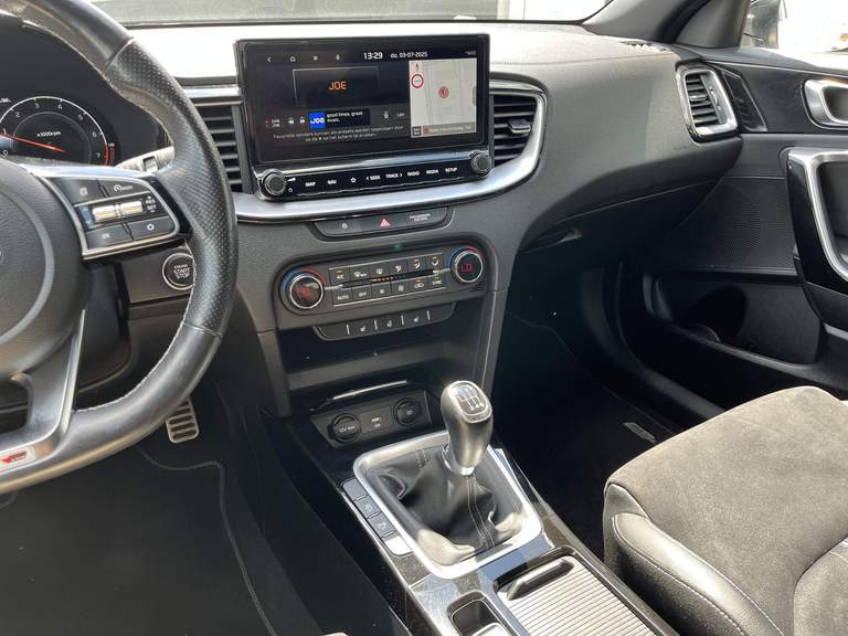 Kia Kia