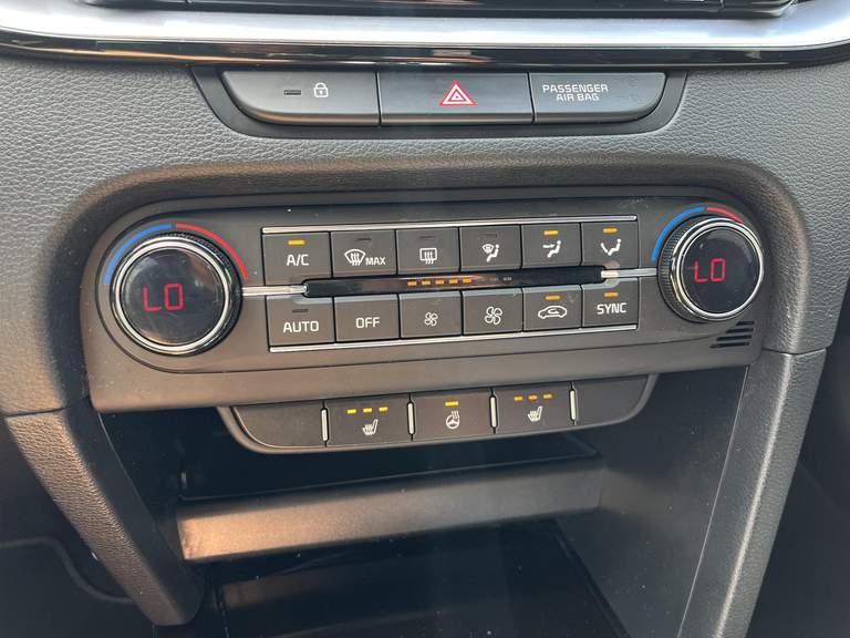 Kia Kia