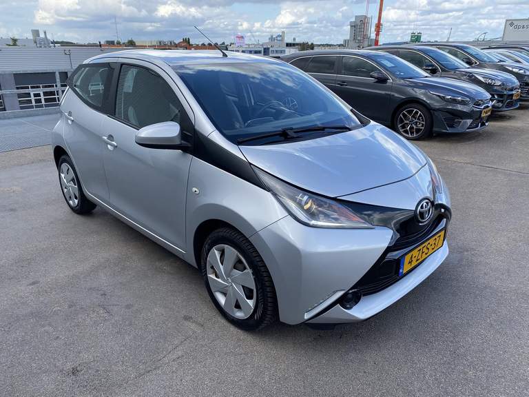 Toyota Toyota