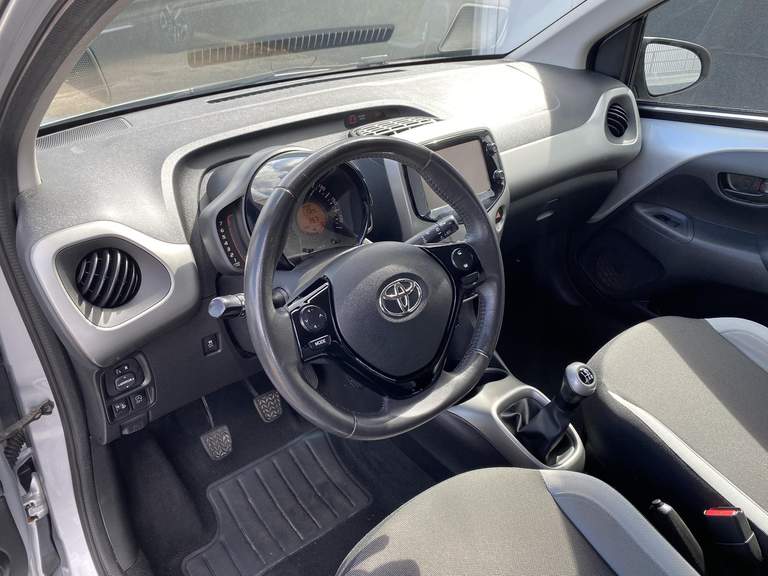 Toyota Toyota