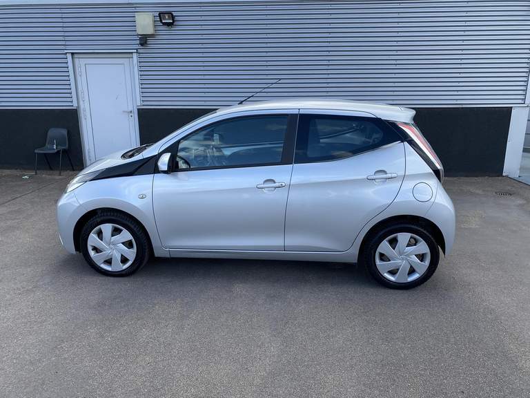 Toyota Toyota