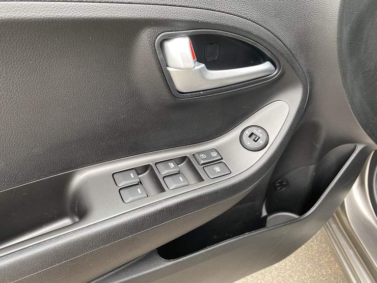 Kia Kia