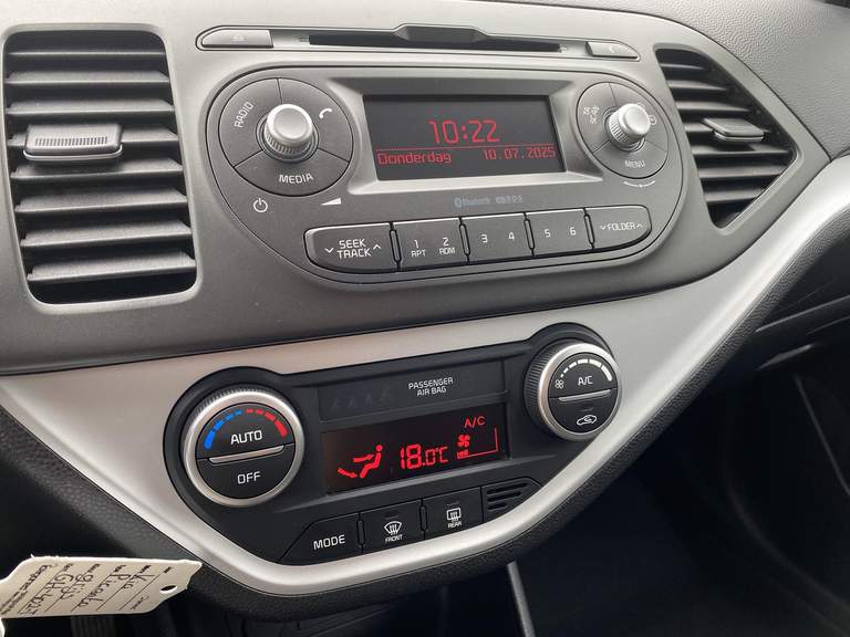 Kia Kia