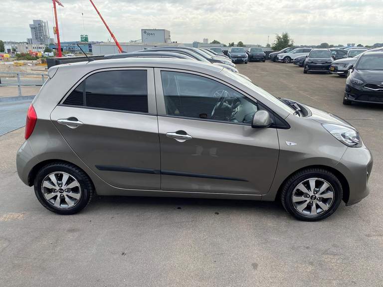 Kia Kia