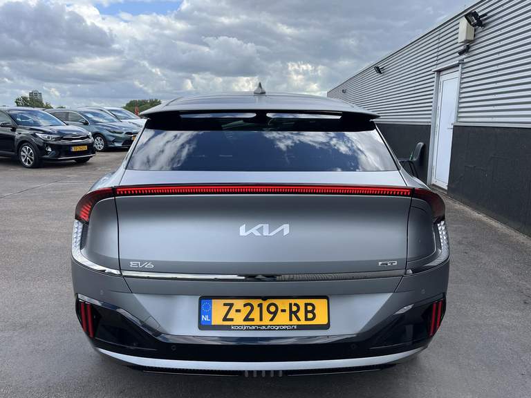 Kia Kia