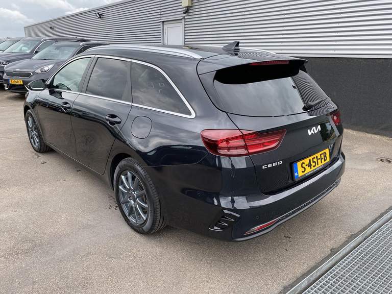 Kia Kia
