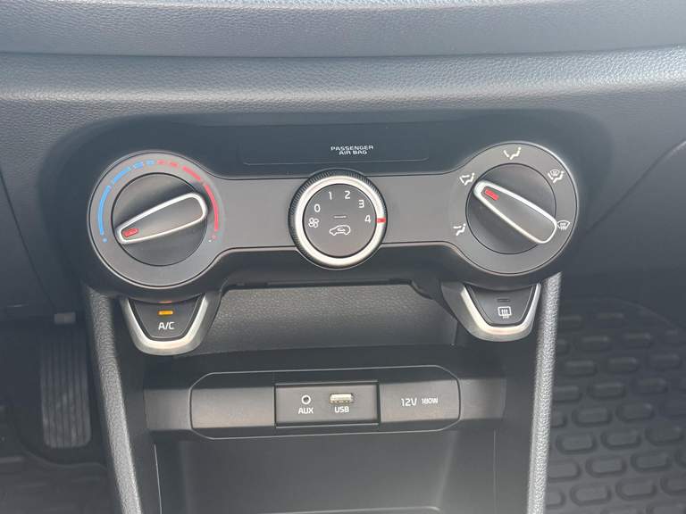 Kia Kia
