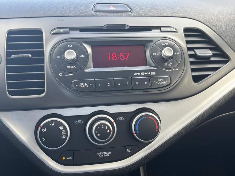 Kia Kia