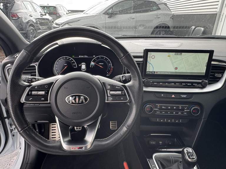 Kia Kia