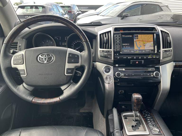 Toyota Toyota