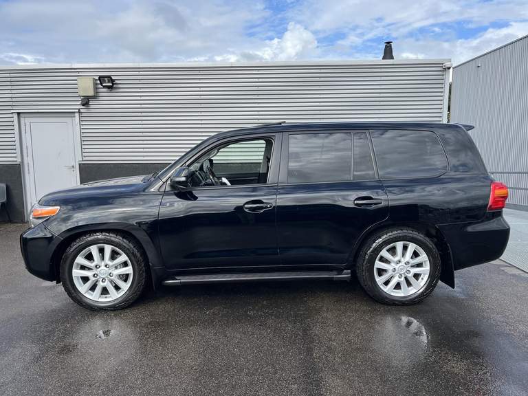 Toyota Toyota
