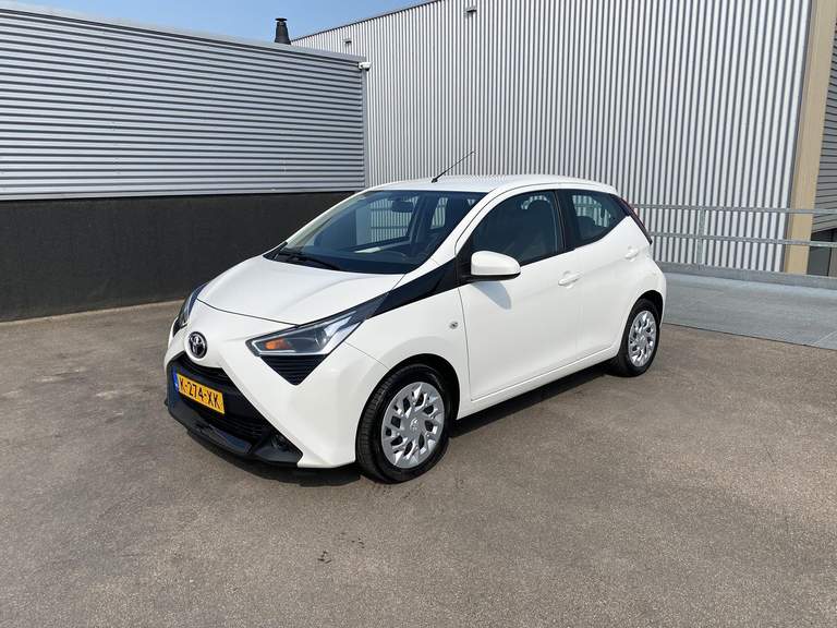 Toyota Toyota