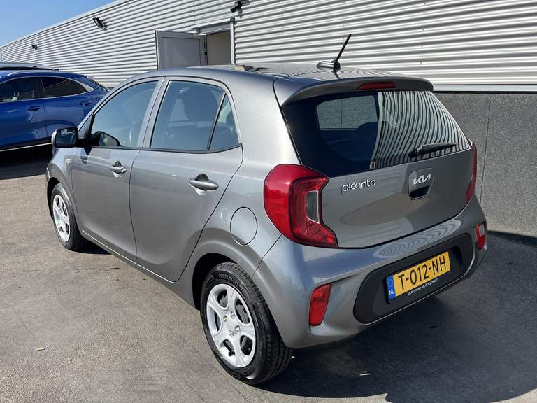 Kia