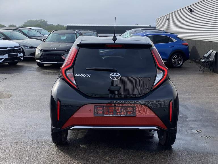Toyota Toyota