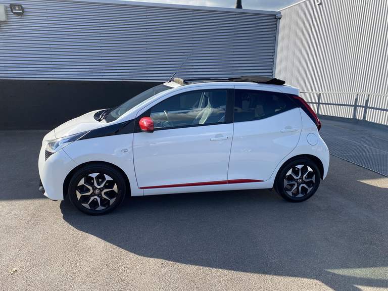 Toyota Toyota