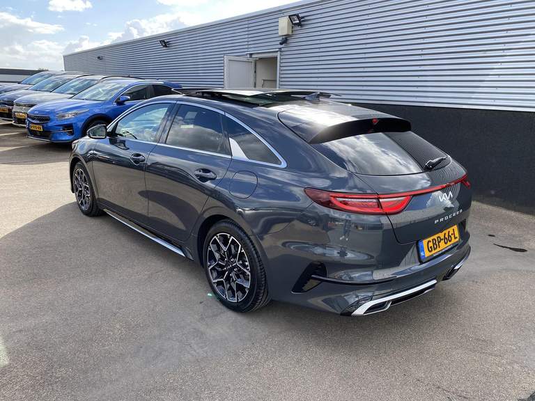 Kia Kia