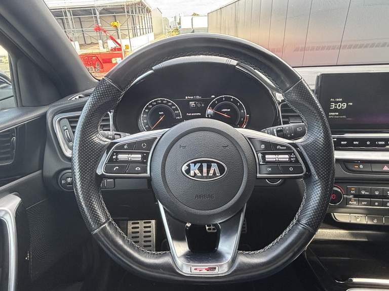 Kia Kia