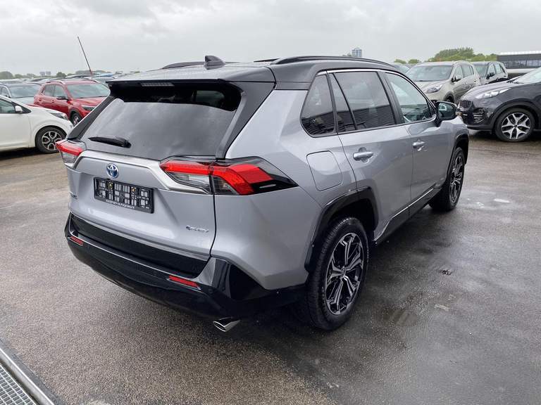 Toyota Toyota