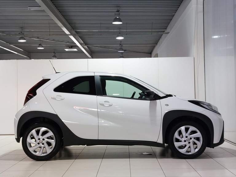 Toyota Toyota