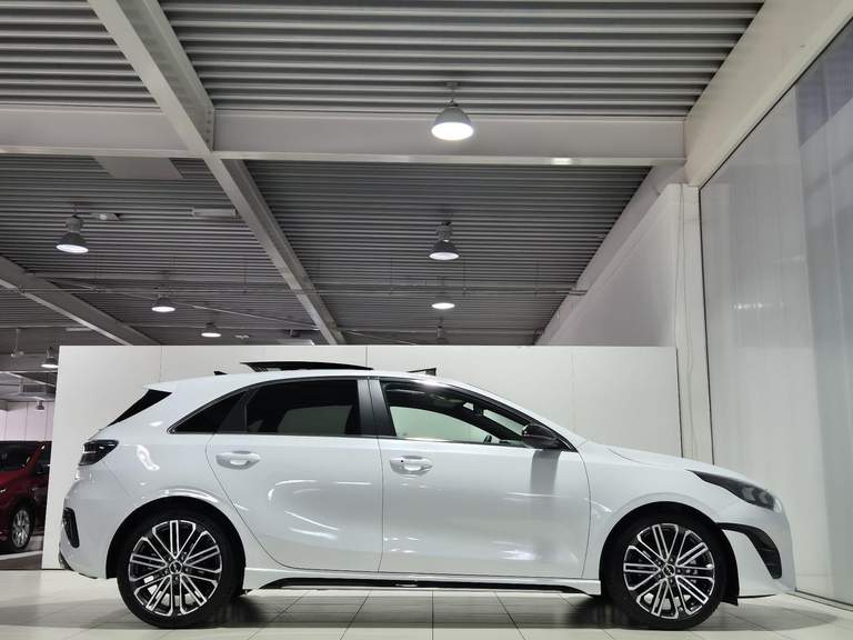 Kia Kia