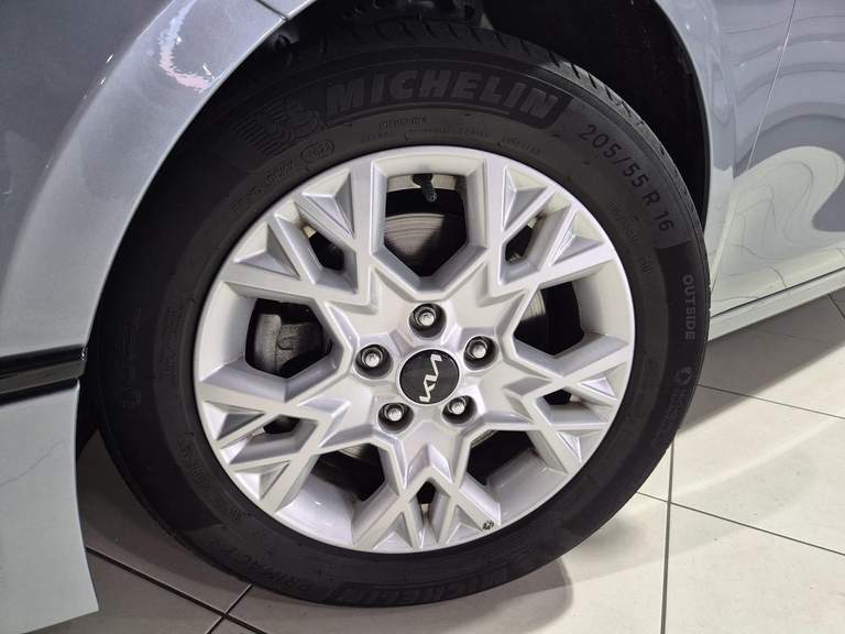 Kia