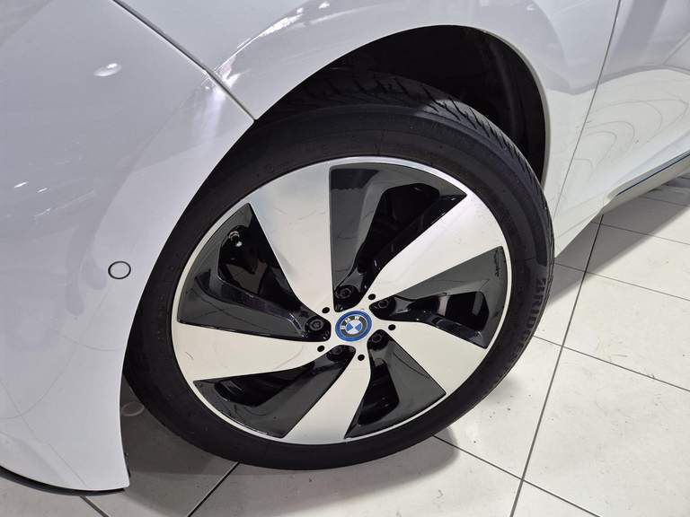 BMW BMW