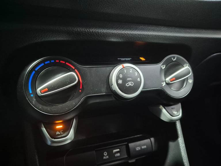Kia Kia