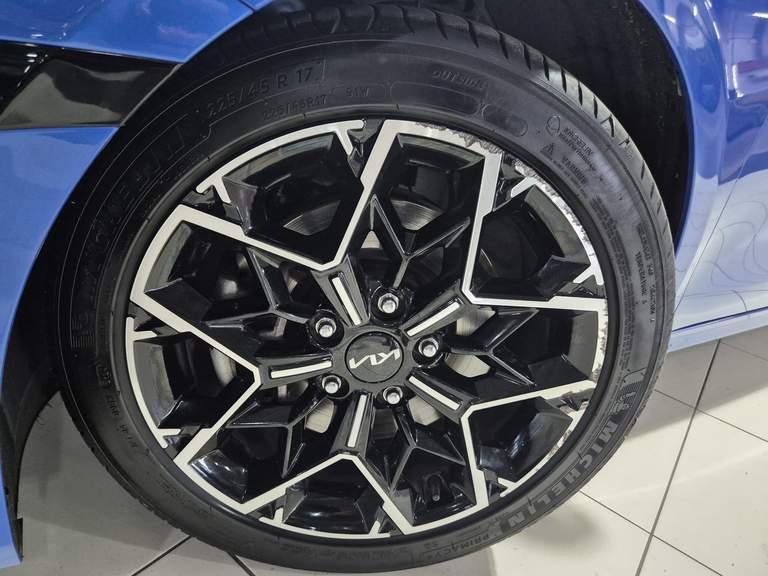 Kia
