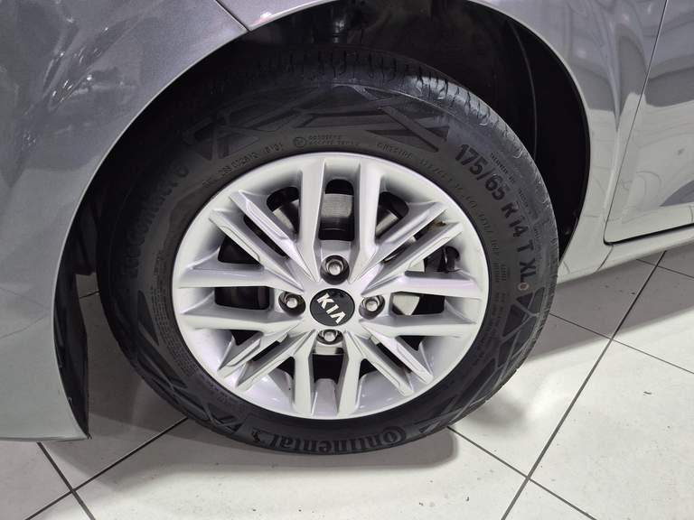 Kia Kia