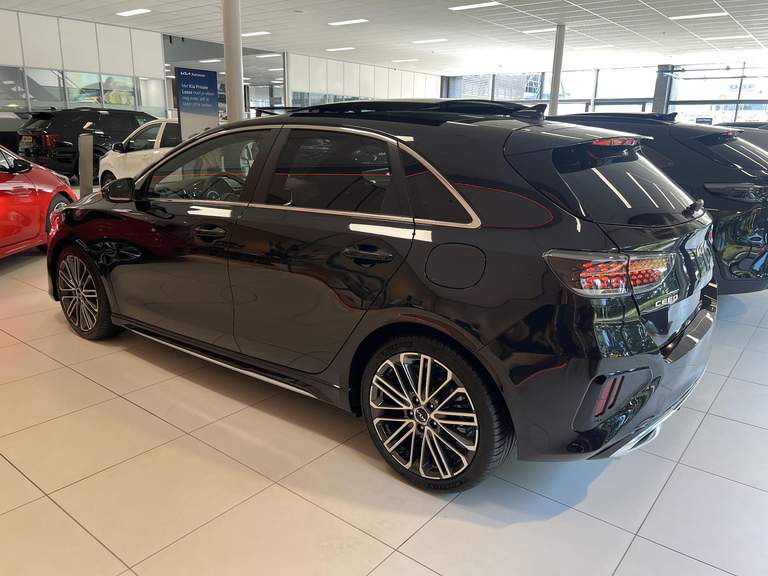 Kia Kia