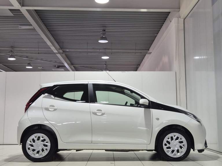 Toyota Toyota