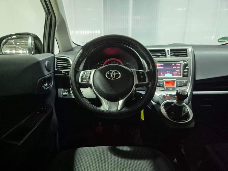 Toyota Toyota